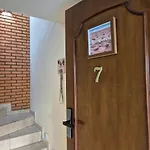 Casa Em Ubatuba No Centro Condominio Com Piscina E Churrasqueira