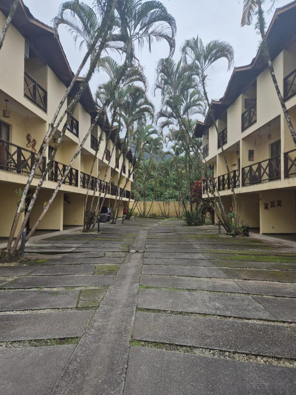 Casa Em No Centro Com Piscina E Churrasqueira * Ubatuba