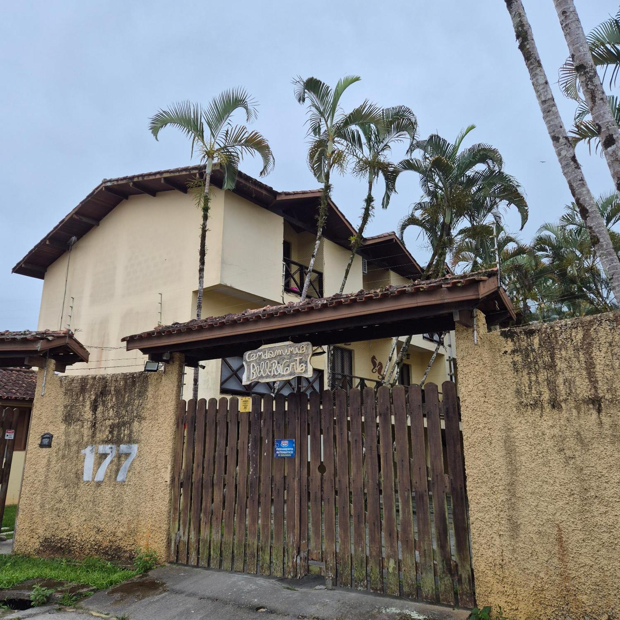 Casa de férias Casa Em No Centro Com Piscina E Churrasqueira