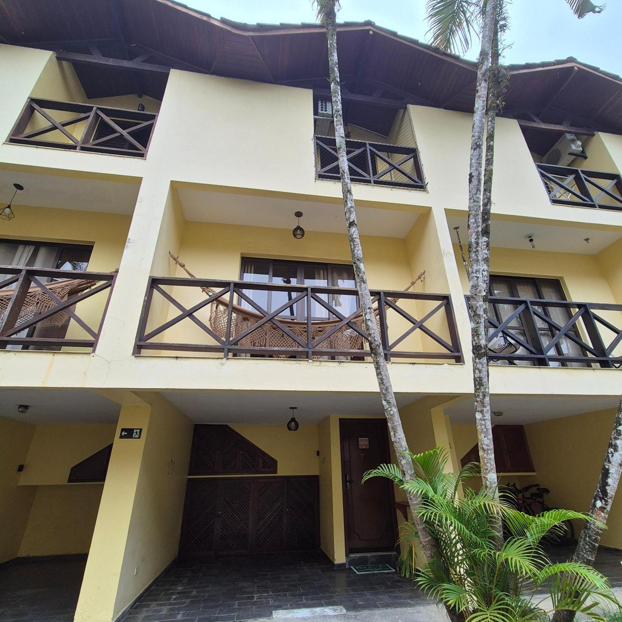 Casa Em No Centro Com Piscina E Churrasqueira Casa de férias Ubatuba